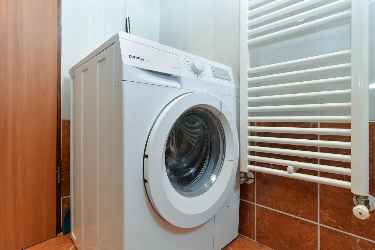 Apartment Snjezana 1064 روفينج المظهر الخارجي الصورة